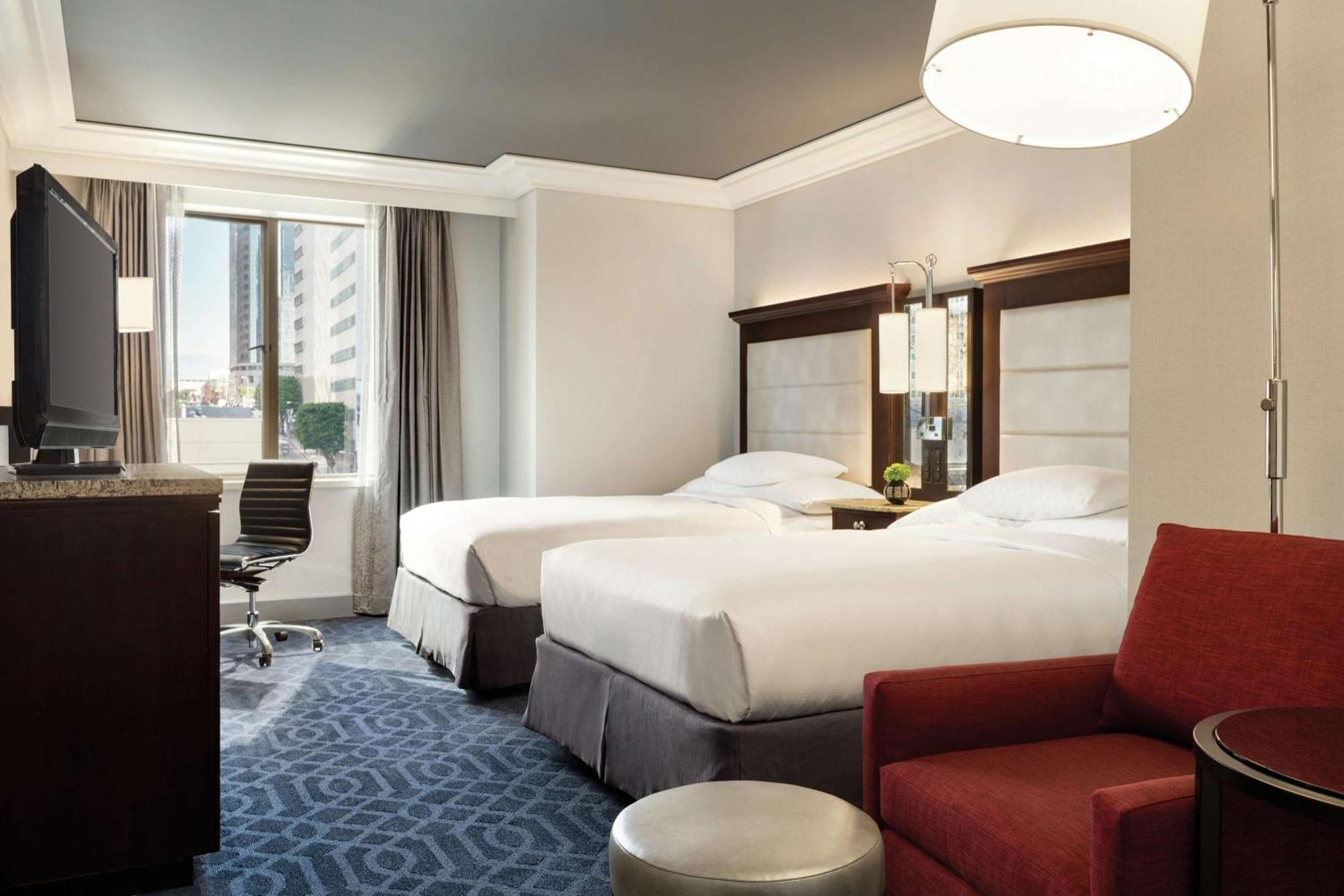 Hilton Checkers Лос-Анджелес Экстерьер фото
