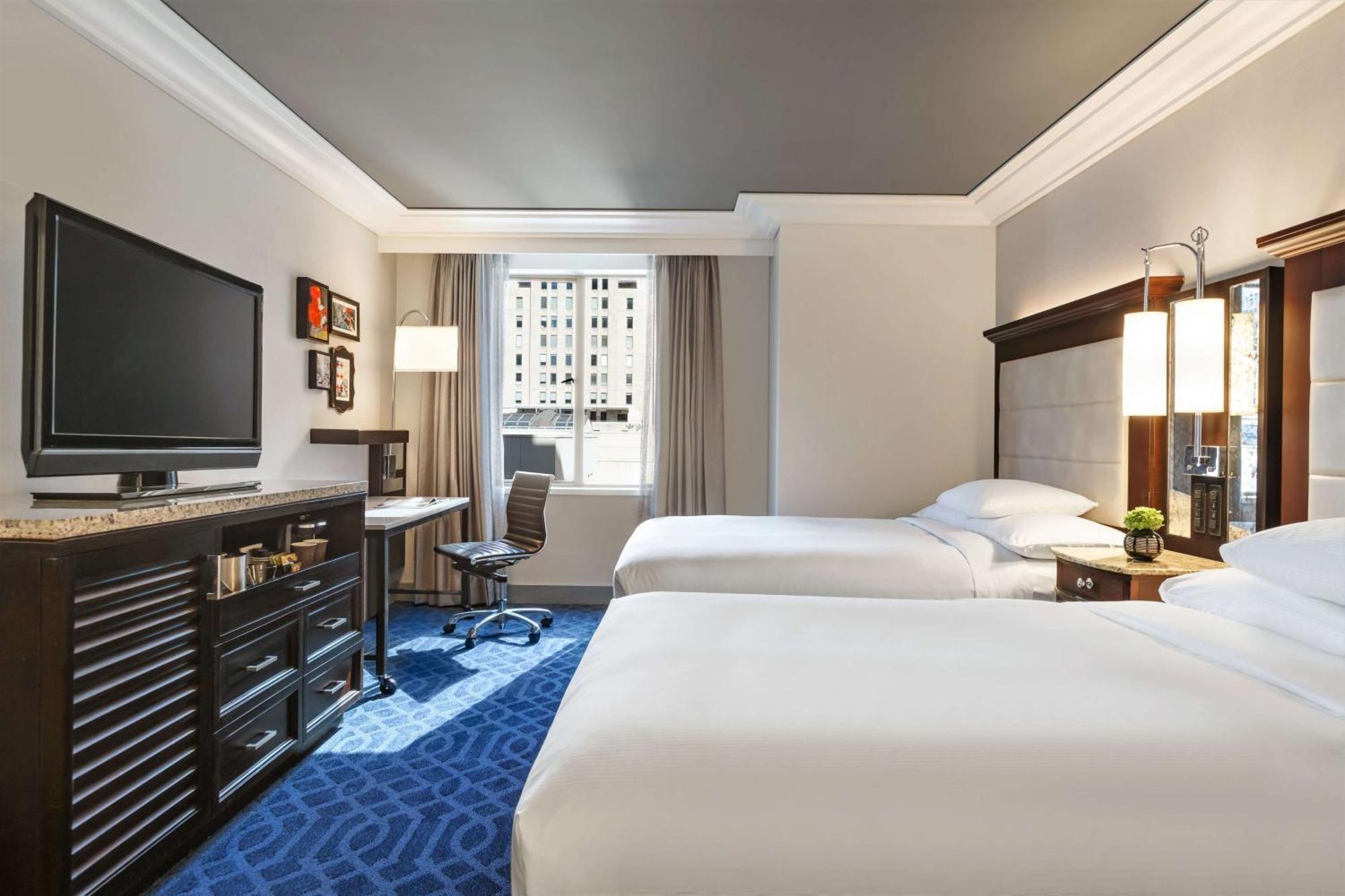 Hilton Checkers Лос-Анджелес Экстерьер фото